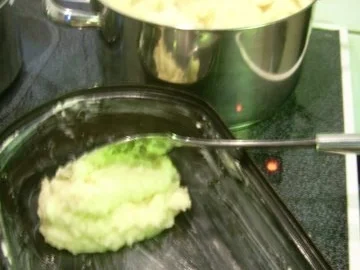 Rezept: Sauerkrautauflauf Bild Nr. 7 Sauerkrautauflauf - Rezept - Bild Nr. 7