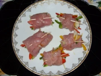 Rouladen aus Hähnchenbrustfilet *würzig scharf* gefüllt mit Gemüse und Reis dazu! - Rezept - Bild Nr. 5