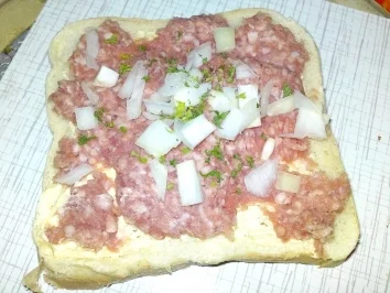 Rezept: Mett-Brot Mett-Brot - Rezept