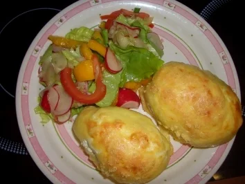 Kartoffeln mit dreierlei Käse - Rezept