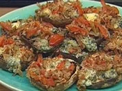 Gefüllte Portobellos mit Tomaten, Speck und Blauschimmelkäse - Rezept