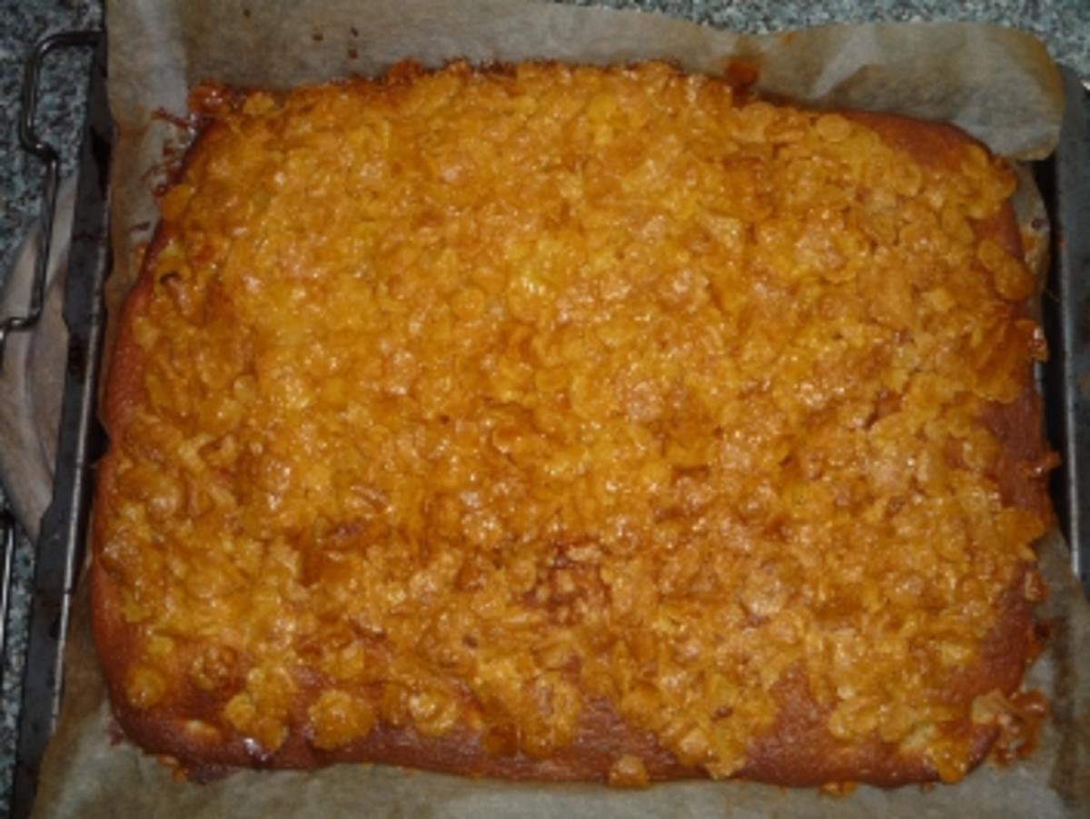 Manderinen-Butter- Kuchen mit Flakesdecke - Rezept