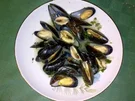Rezept: Miesmuscheln in Weißweinsud Miesmuscheln in Weißweinsud - Rezept