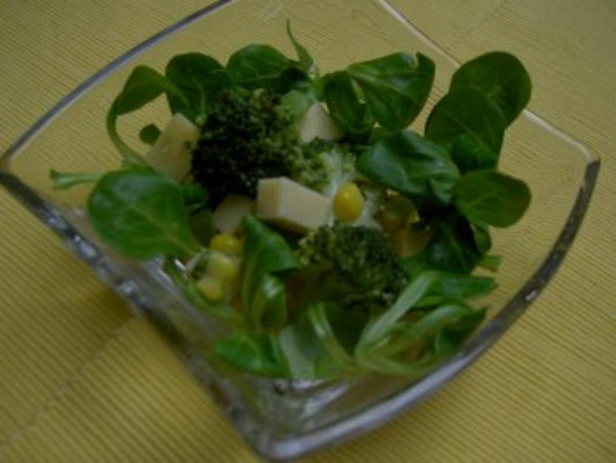 Salat  -  Bines Salat - Rezept