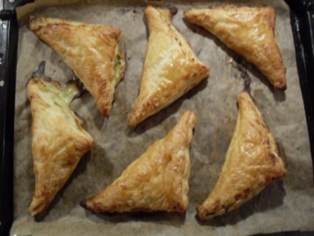 Blätterteigtaschen mit Spinat und Schafskäse - Rezept - kochbar.de