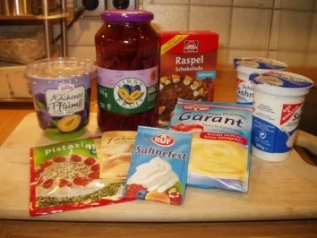 Rezept: Pflaumengeschnetzeltes unter Pflaumen-Joghurtmus Bild Nr. 2 Pflaumengeschnetzeltes unter Pflaumen-Joghurtmus - Rezept - Bild Nr. 2