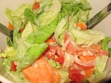 Rezept: Bunter Vorspeisensalat mit Feta Bunter Vorspeisensalat mit Feta - Rezept