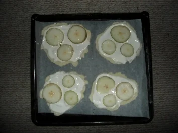 Süße Focaccia mit Birnen - Rezept