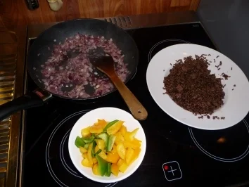 Mexikanischer Tomaten-Hackauflauf - Rezept