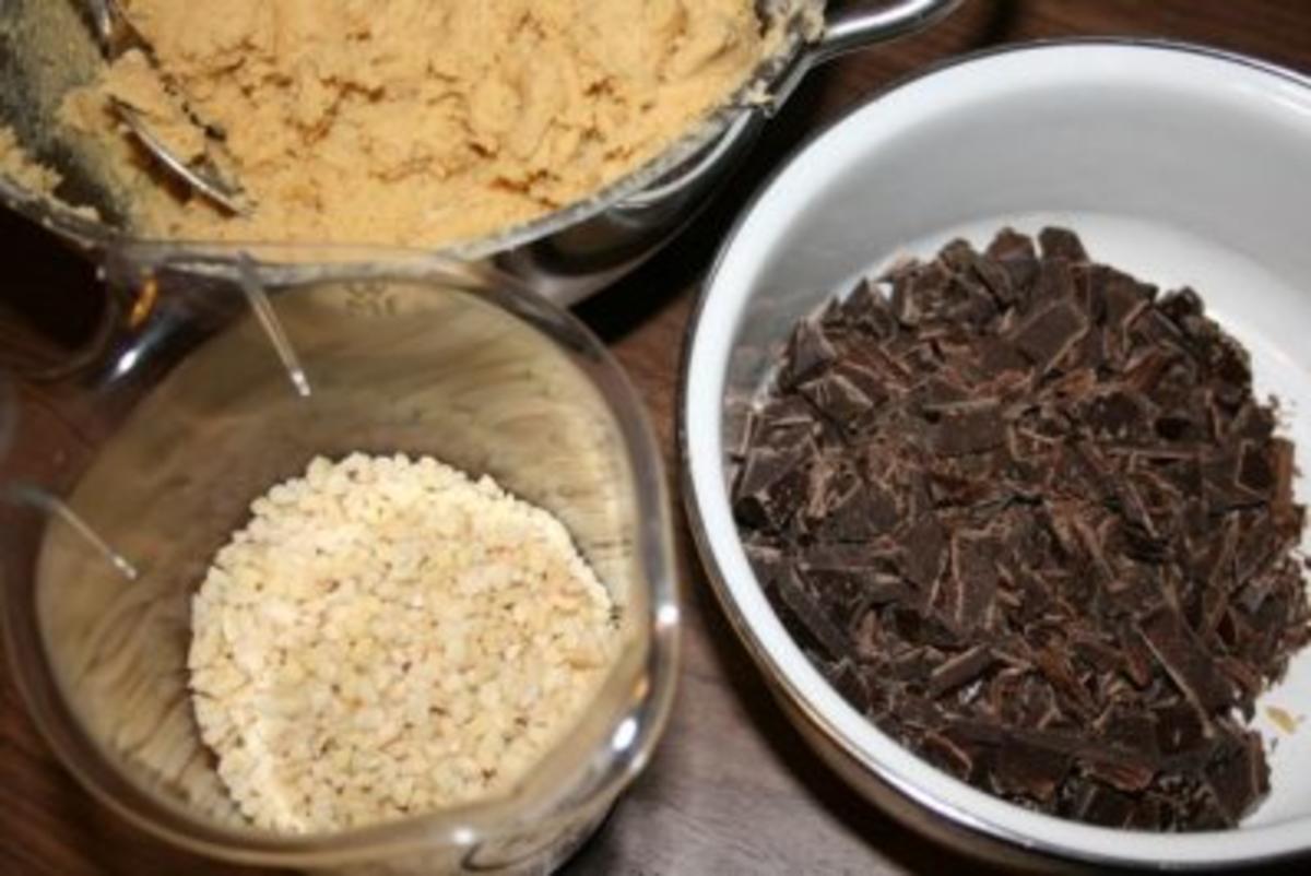 Schokoladen-Mandel-Kekse - Rezept - Bild Nr. 7