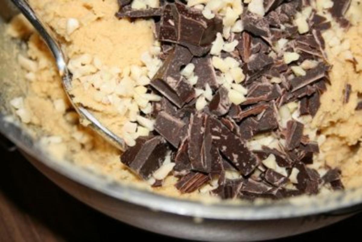 Schokoladen-Mandel-Kekse - Rezept - Bild Nr. 9