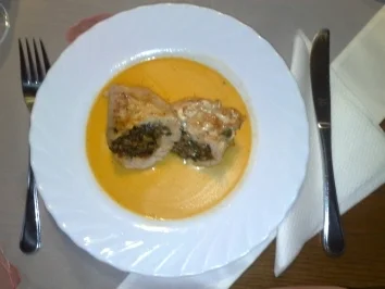 Rezept: Gefüllte Hähnchenbrust Gefüllte Hähnchenbrust - Rezept