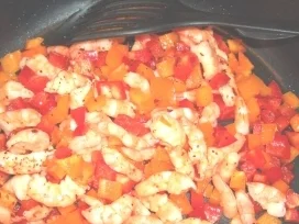 Tagliatelle in Paprika-Flusskrebs-Rahm-Soße - Rezept