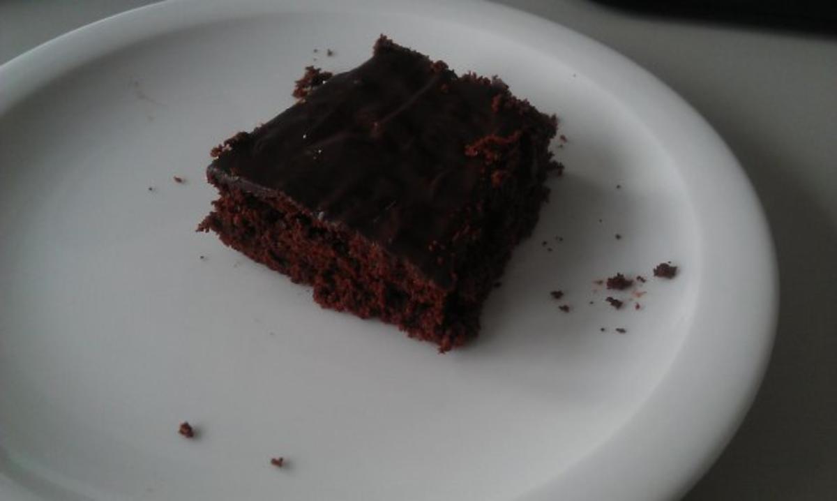 Saftiger Schokoladenkuchen - Rezept - Bild Nr. 2