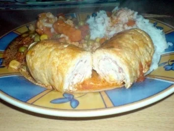 Rezept: Putenröllchen mit Philadelphiafüllung Putenröllchen mit Philadelphiafüllung - Rezept