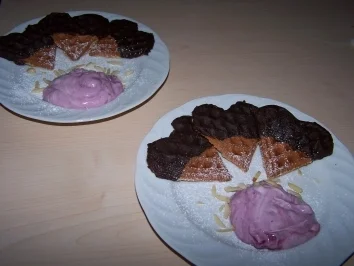 Rezept: Waffelherzen Bild Nr. 9 Waffelherzen - Rezept - Bild Nr. 9