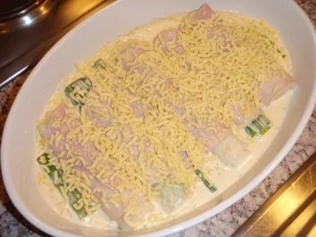 Lauchröllchen mit Parmesan - Rezept