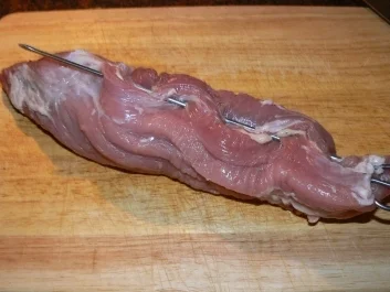 Rezept: gefülltes Schweinefilet mit Bratwurstbrät gefülltes Schweinefilet mit Bratwurstbrät - Rezept