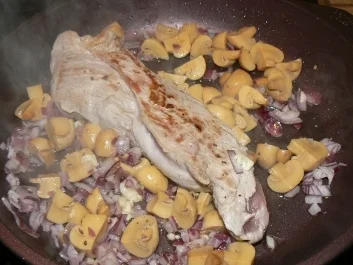 Rezept: gefülltes Schweinefilet mit Bratwurstbrät gefülltes Schweinefilet mit Bratwurstbrät - Rezept