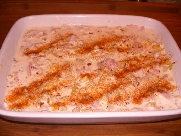 Rezept: Überbackene Schinken-Gemüse-Nudeln Überbackene Schinken-Gemüse-Nudeln - Rezept