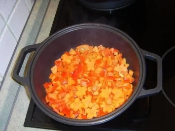 Wurstbrühsuppe mit Fadennudeln - Rezept