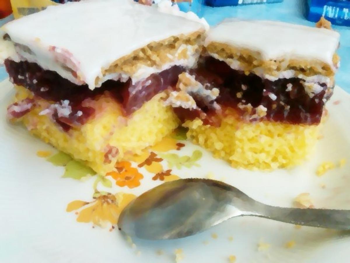 Kekskuchen mit Stachelbeeren - Rezept mit Bild - kochbar.de