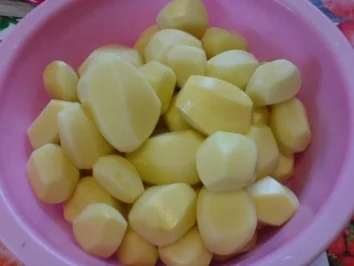 Rezept: Kartoffelklöße nach Thüringer Art Kartoffelklöße nach Thüringer Art - Rezept