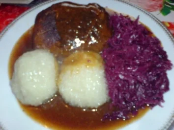 Rezept: Kartoffelklöße nach Thüringer Art Kartoffelklöße nach Thüringer Art - Rezept