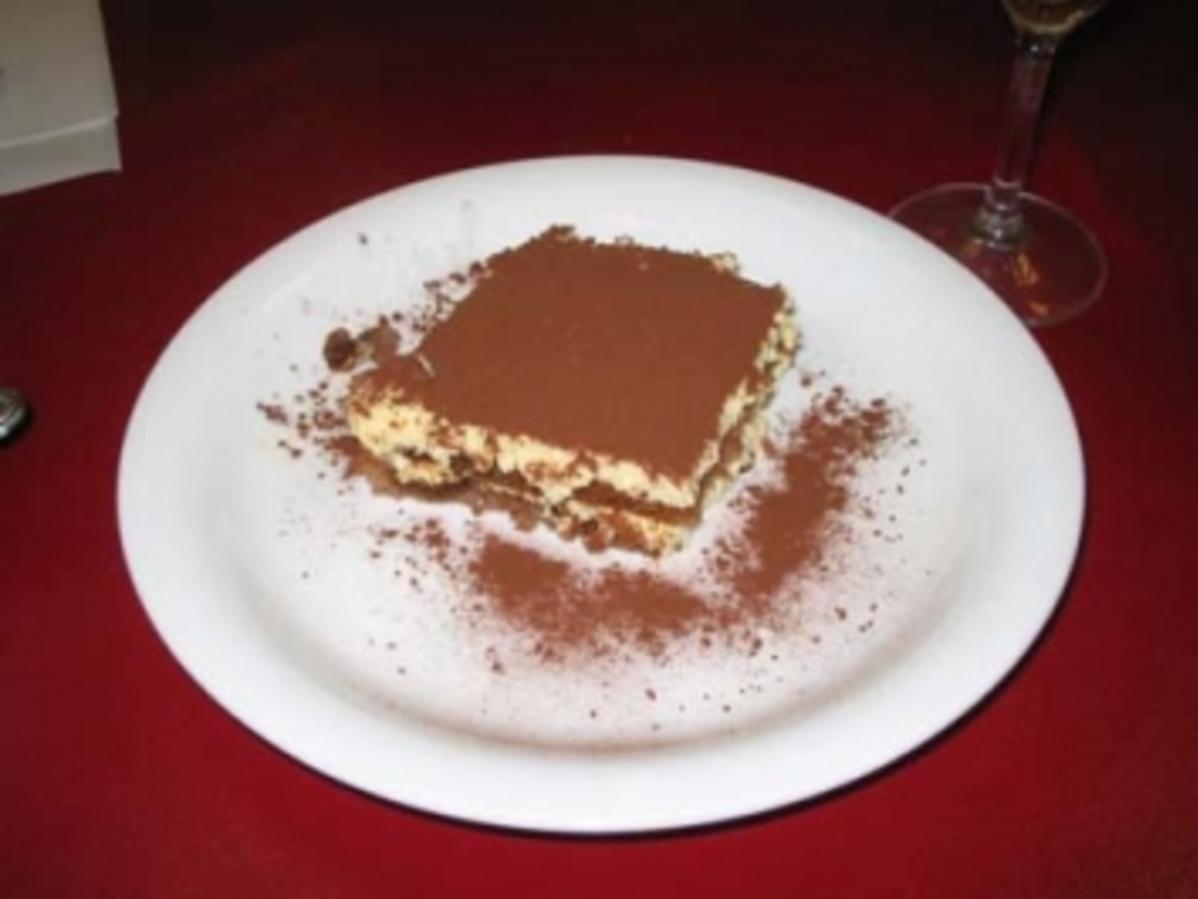 klassisches Tiramisu - Rezept mit Bild - kochbar.de