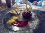 Schokotörtchen mit einem Herz aus flüssiger Schokolade - Rezept