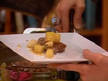 Rezept: Lammkeulensteaks mit Weißwein wie Navarin Lammkeulensteaks mit Weißwein wie Navarin - Rezept