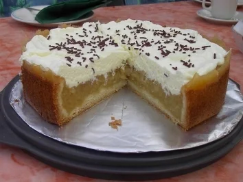 Rezept: Apfel- Sahnetorte Apfel- Sahnetorte - Rezept