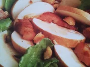 Pilzsalat mit Lollo Rosso und Haselnüssen - Rezept - Bild Nr. 3808