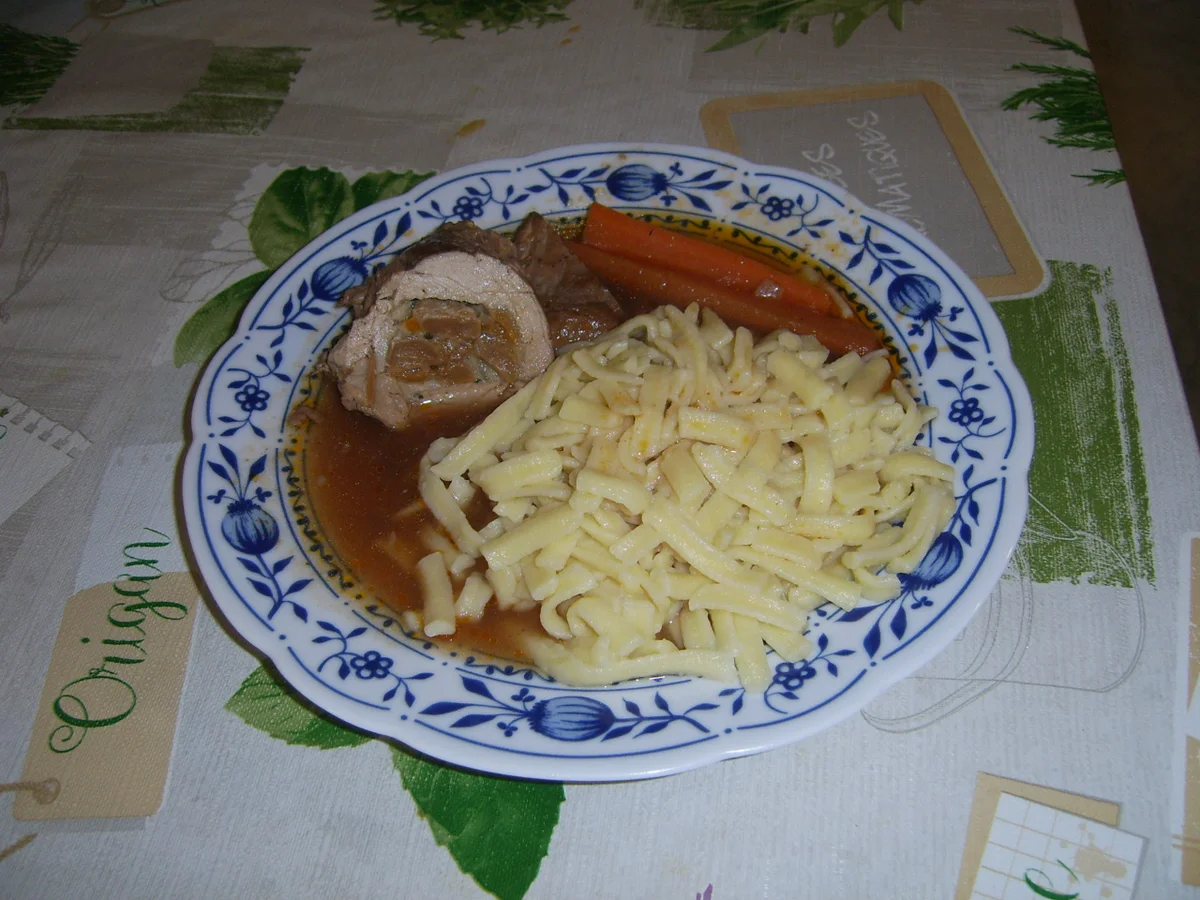 Rezept: Lende mit Erbsen und Edelschimmelkäse Bild Nr. 9 Lende mit Erbsen und Edelschimmelkäse - Rezept - Bild Nr. 9