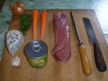 Rezept: Lende mit Erbsen und Edelschimmelkäse Bild Nr. 2 Lende mit Erbsen und Edelschimmelkäse - Rezept - Bild Nr. 2