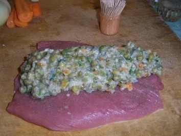 Rezept: Lende mit Erbsen und Edelschimmelkäse Bild Nr. 5 Lende mit Erbsen und Edelschimmelkäse - Rezept - Bild Nr. 5