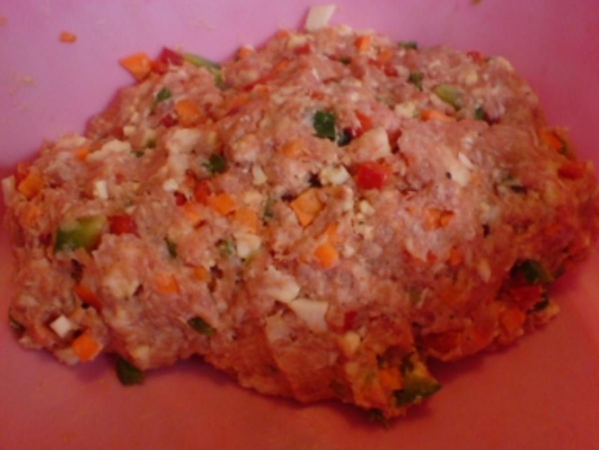 Hacksteak mit Reis & buntem Gemüse - Rezept