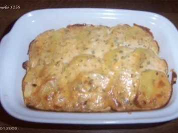 Rezept: Kartoffel- Räucherlachs-Auflauf Kartoffel- Räucherlachs-Auflauf - Rezept