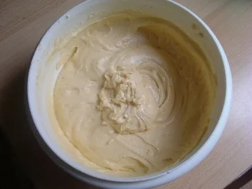 Rezept: KUCHEN: BAILEYS-KUCHEN MIT KAFFEE Bild Nr. 2 KUCHEN: BAILEYS-KUCHEN MIT KAFFEE - Rezept - Bild Nr. 2