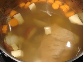 Tafelspitz mit Meerrettich-Soße - Rezept - Bild Nr. 2