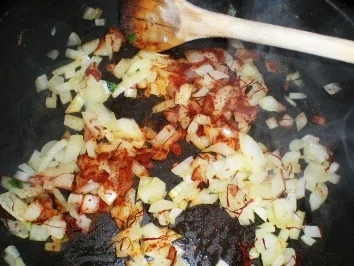 Rezept: FISCH: Seeteufel mit Mandeln und Tomaten Bild Nr. 8 FISCH: Seeteufel mit Mandeln und Tomaten - Rezept - Bild Nr. 8