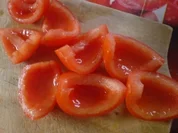 Basilikum-Putenschnitzel mit Reis gefüllt und in Parmesan-Ei gebraten - Rezept