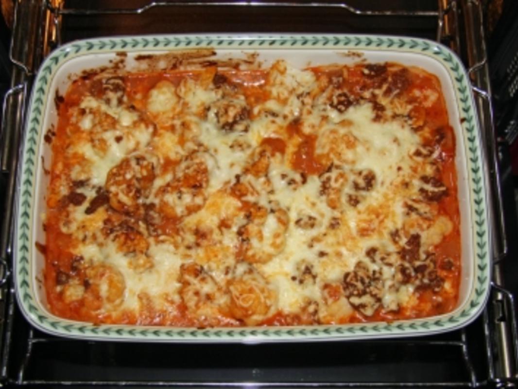 Blumenkohl auf Tomaten-Hackfleisch - Rezept - kochbar.de