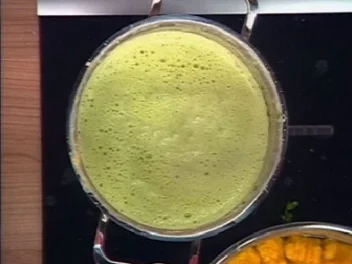 Rezept: Parmesansoße Parmesansoße - Rezept