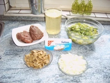 Käsesuppe mit Hack - Rezept