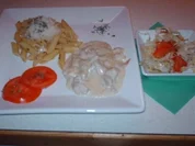 einfaches Geschnetzeltes mit Knoblauchnudeln - Rezept