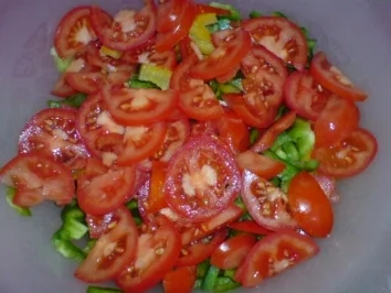 Rezept: Paprika-Tomaten-Salat Paprika-Tomaten-Salat - Rezept