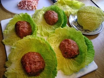 Meine  Krautpäckchen - die halten ohne Küchengarn - Rezept - Bild Nr. 2