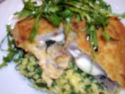 Gefülltes Kalbssteak mit Mozzarella und Basilikum auf Rucolarisotto - Rezept