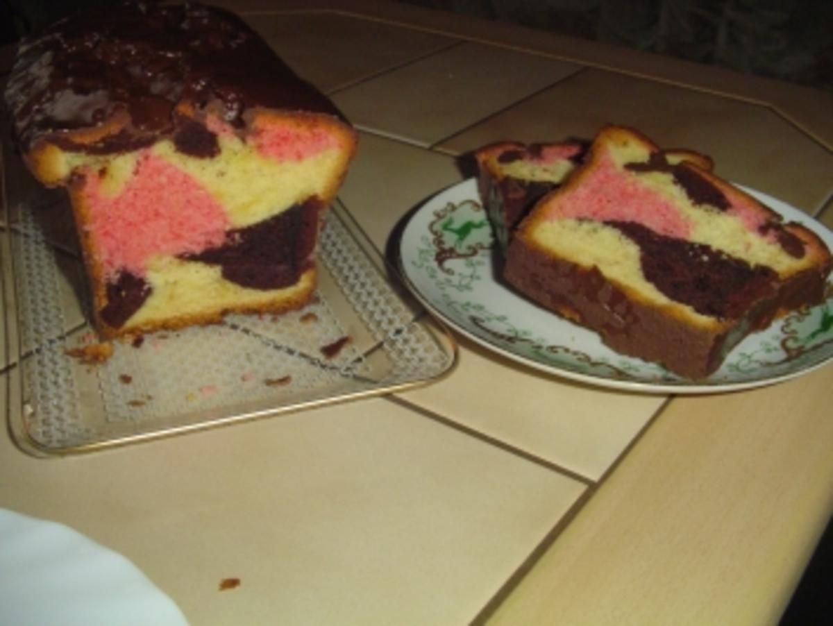 Bilder für Papageienkuchen mit Zucker und Mehl - Rezept